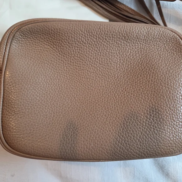 Gucci Soho Disco Crossbody Bag - Picture 7 of 15